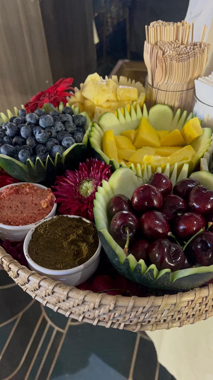 Live food counter detail 4